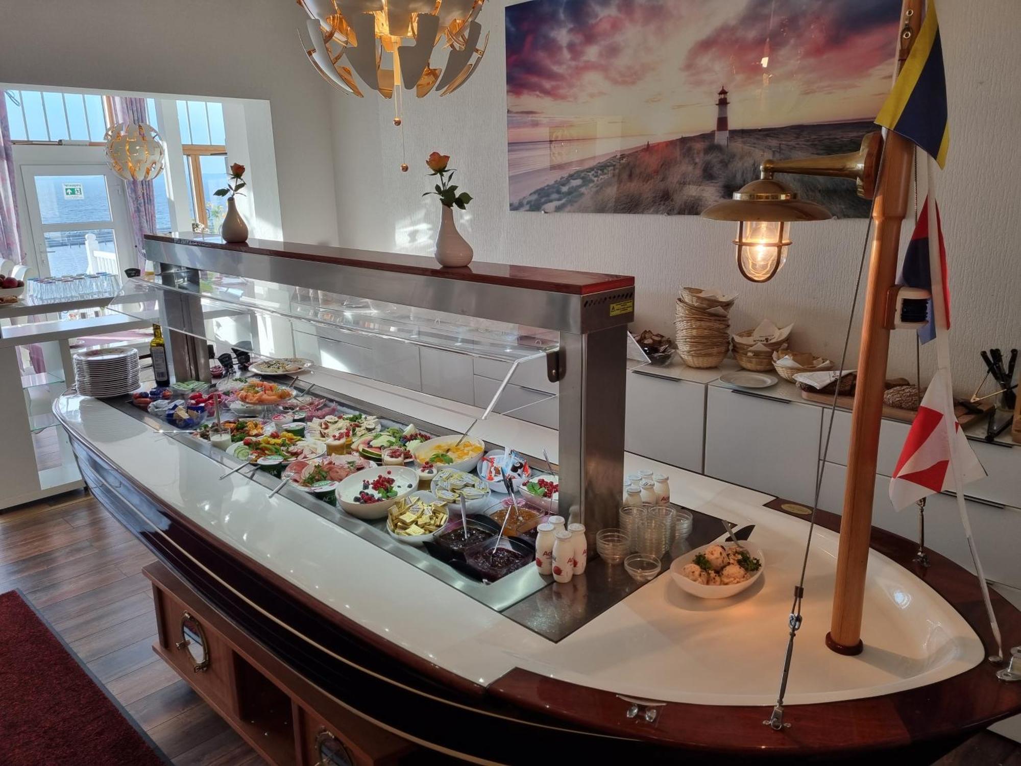 Hotel Waterkant Sassnitz Luaran gambar